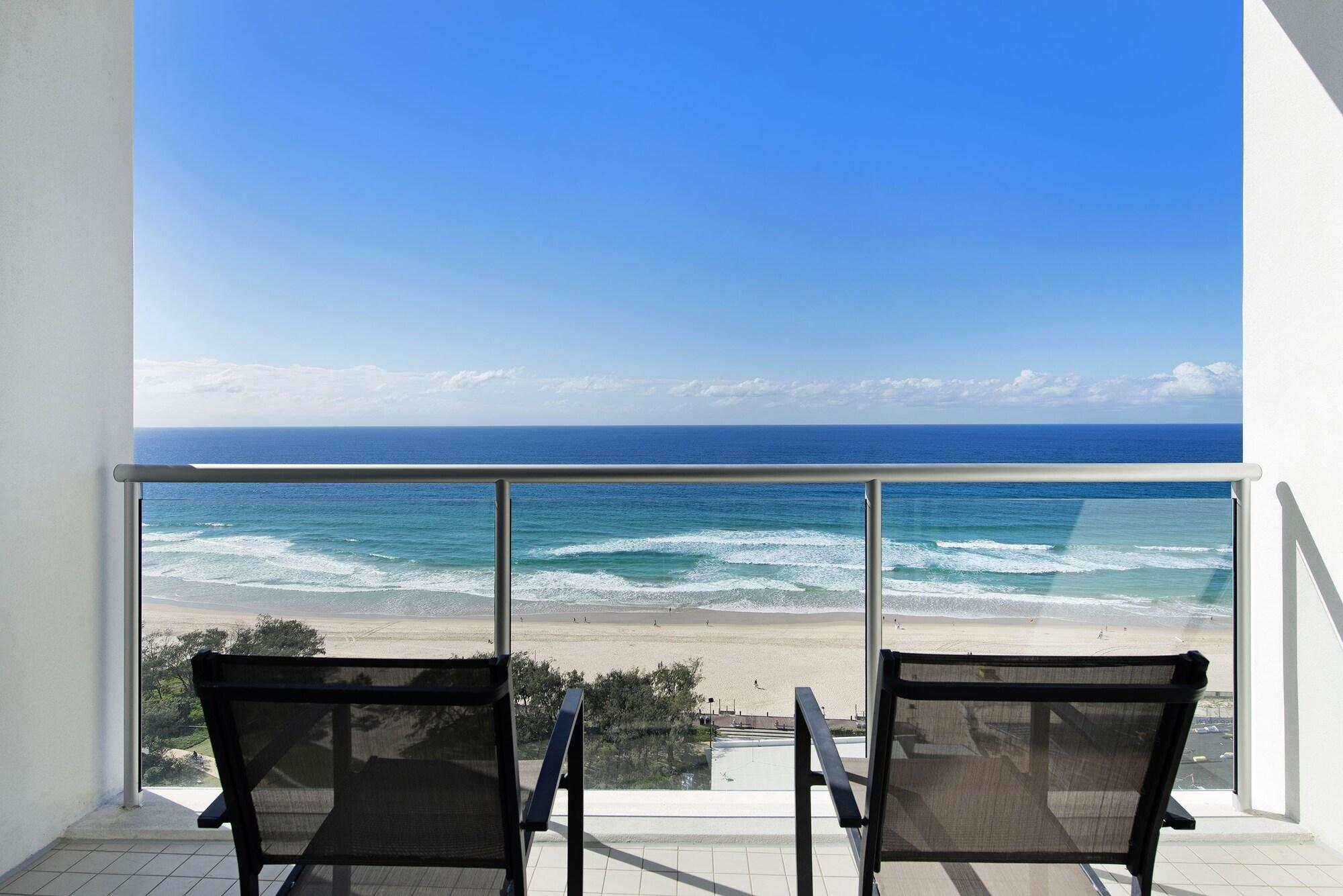 Ultiqa Air On Broadbeach Gold Coast Exterior photo